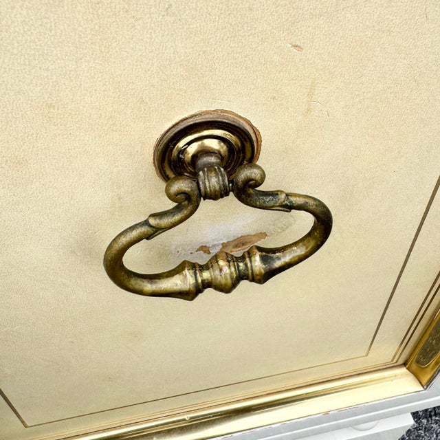 Hollywood Regency White and Gold Credenza by American of Martinsville For Sale - Image 9 of 12