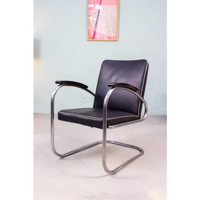 Vintage RS7 Chairs from Mauser Werke Waldeck, 1930s, Set of 2, in Good conditions. Designed 1920 to 1949 This piece has an...