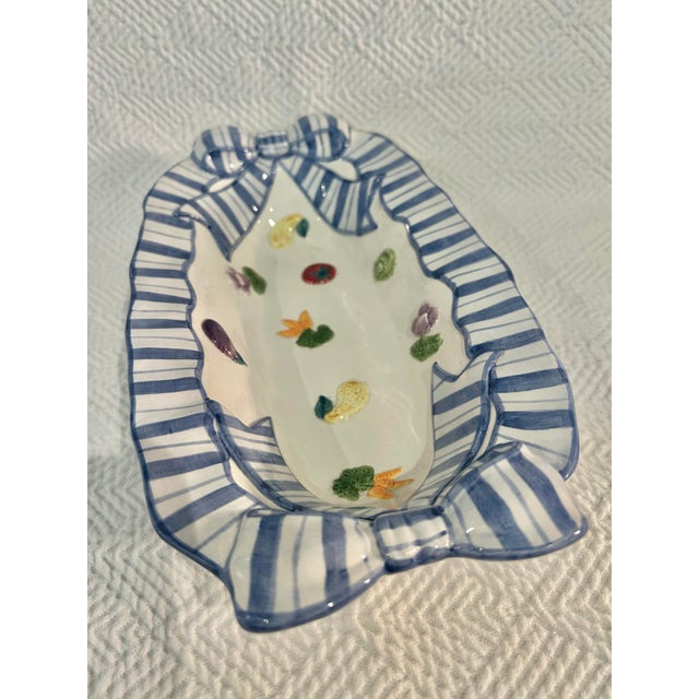 1994 Fitz and Floyd “Petits Vegs” Blue and White Celery Serving Dish For Sale In New Orleans - Image 6 of 9