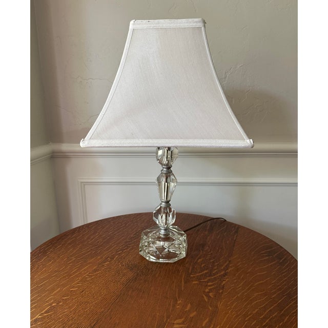 Mid 20th Century Stacked Crystals Leaded Glass Nightstand/Boudoir/Desk Lamp For Sale - Image 12 of 12