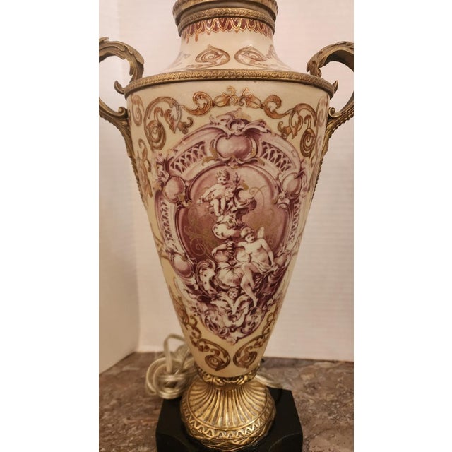 Pair of Early 20th Century Royal Vienna Style Lamps With Broznze Mounts For Sale - Image 4 of 10