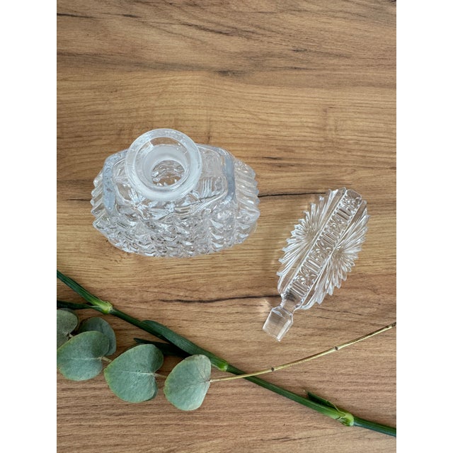 Antique French Crystal Decanter, in Very Good conditions. Designed 1960 to 1969