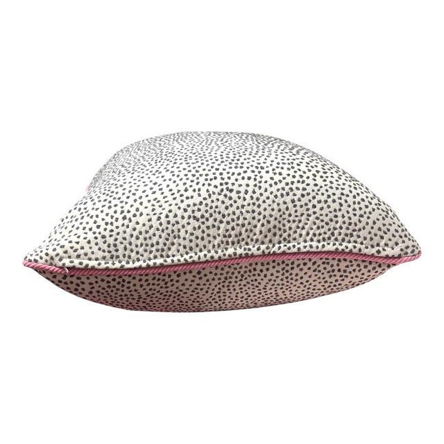 2020s 22'' Gray Dot With Pink Trim Pillows For Sale - Image 5 of 6