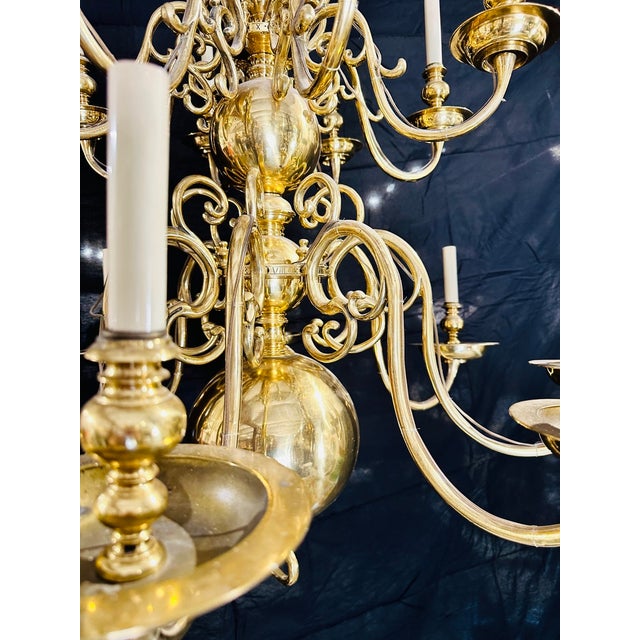 Antique 17th Century Dutch Brass 16-Light Cannonball Chandelier For Sale In Raleigh - Image 6 of 12