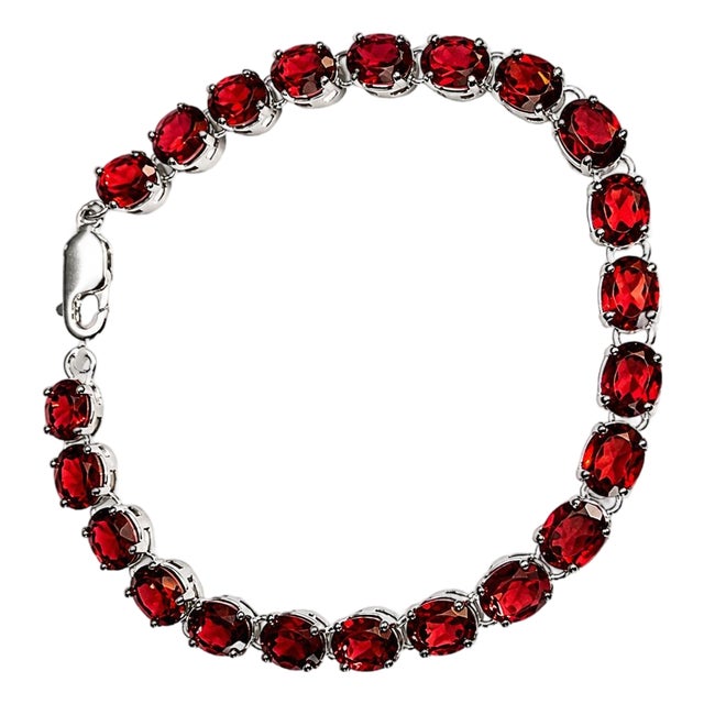 Sterling Silver 925 Natural Garnet Flexible Bracelet For Sale
