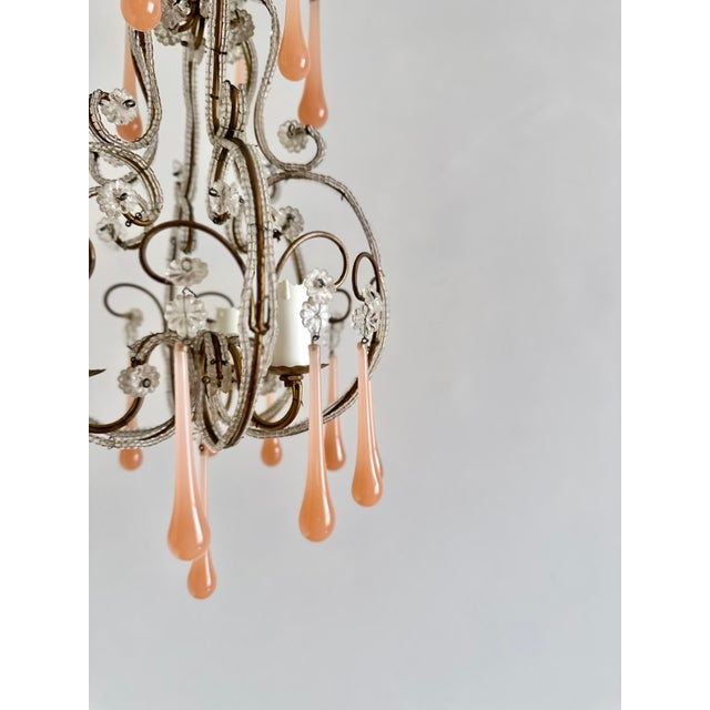 Venetian Style Beaded Brass Chandelier with Pink Murano Glass Drops, Italy, 1950s For Sale - Image 16 of 18