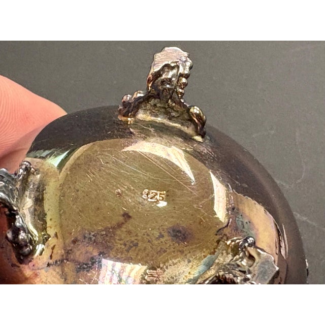 Antique Sterling Silver Salt Cellar – Cauldron Style With Glass Insert, 3-Legged, Marked 925 For Sale - Image 4 of 6