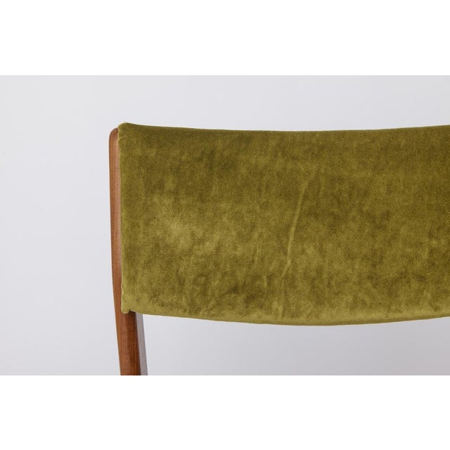 Vintage Chair, Germany, 1970s Unknown manufacturer A stylish vintage chair from the 1970s, featuring clean lines and a...