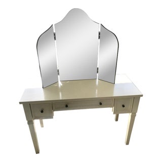 Vintage & Used Vanities | Chairish