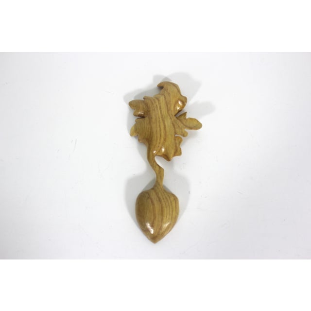Early 19th Century Hand Carved Wood Spoon Folk Art Treen Welsh Love Spoon Leaf For Sale - Image 5 of 7