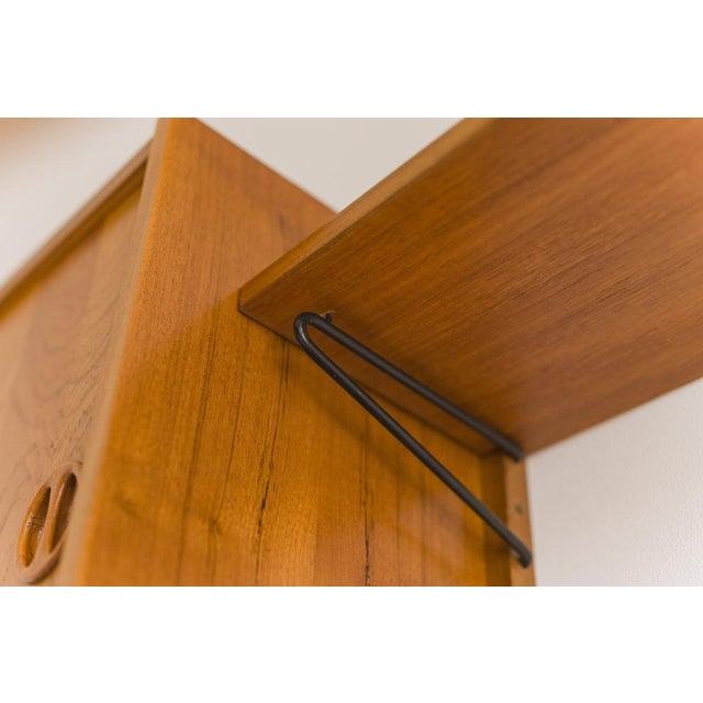 Mid-Century Modern Teak Wall Unit by Kurt Østervig, 1960 For Sale - Image 4 of 18