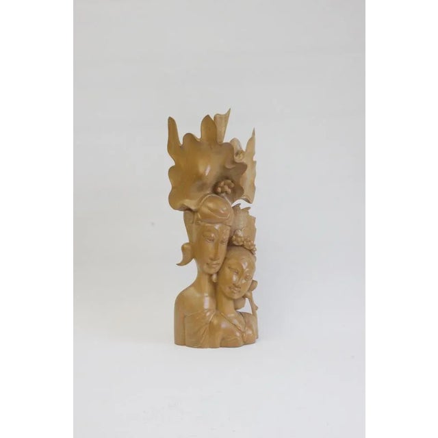 Balinese Art Deco Wooden Sculpture of a Couple, 1930s For Sale - Image 6 of 11
