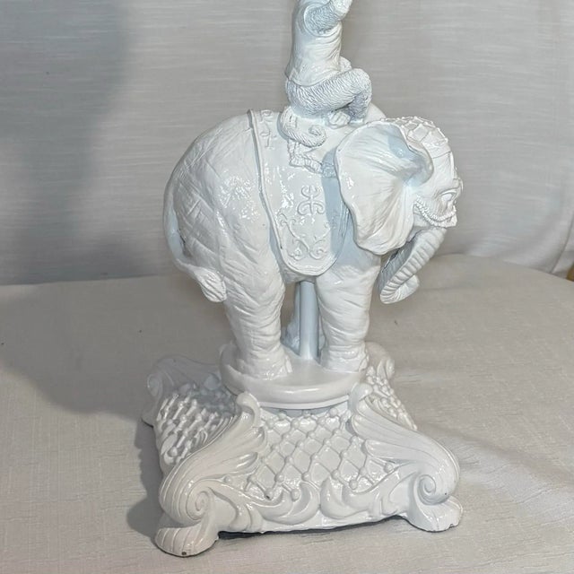 Late 20th Century Vintage Hollywood Regency Style Table Lamps - Pair of Newly Painted Marge Carson-Inspired Designs For Sale - Image 5 of 15