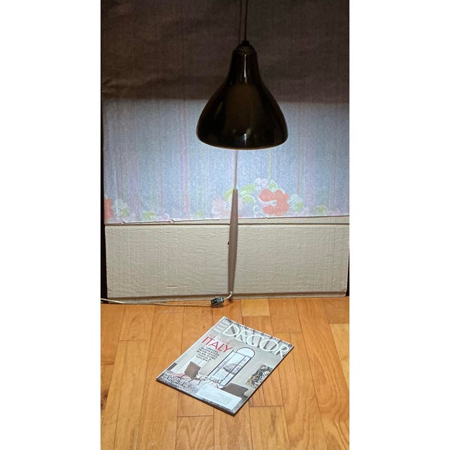 Metal Telescopic Arm Wall Lamp With Brass Metal Shade Attributed to Gunnel Nyman, MCM 1950s For Sale - Image 7 of 12