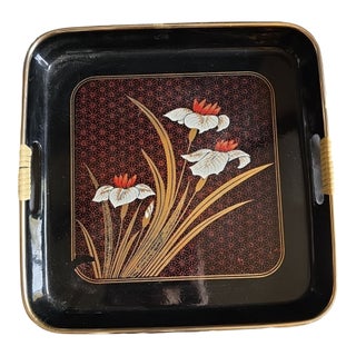 Vintage Toyo Japan Black Lacquerware White Lilly Nesting Tray For Sale