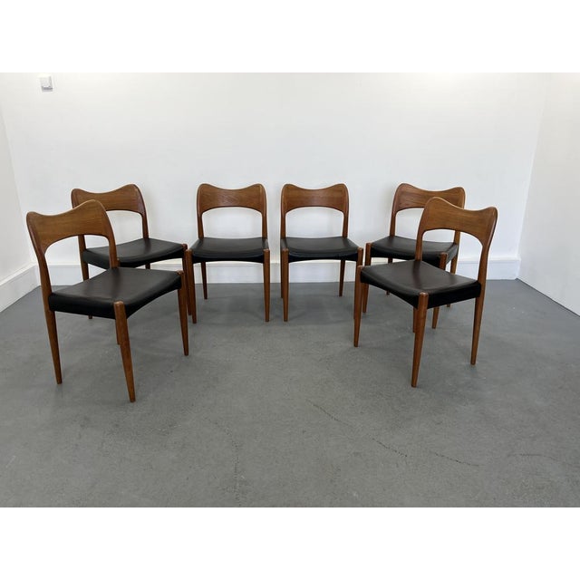 Model 71 Dining Chairs in Teak by Niels O Møller for J.L. Møllers, 1950s, Set of 6 For Sale - Image 4 of 18