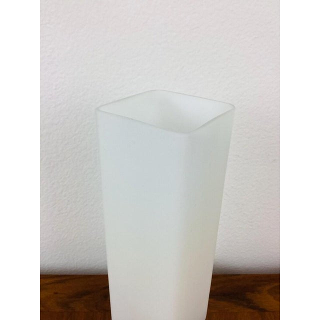 Mid-Century Modern Vintage 1960s Mid Century Modern White Frosted Glass & Wood Table Lamp For Sale - Image 3 of 8