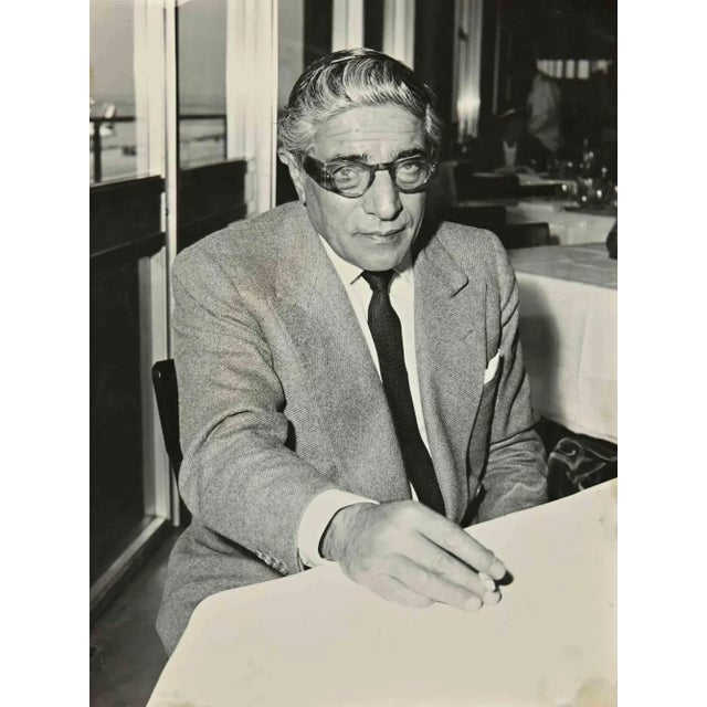 Aristotele Onassis - Vintage b/w Photo realized in the 1960s. Good conditions. with the handwriting on the rear.