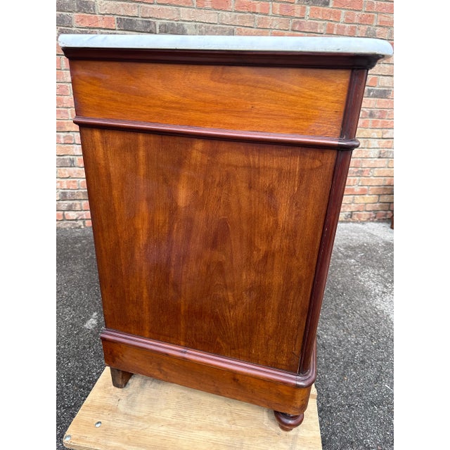 19th Century French Chest W/White Marble Top For Sale - Image 4 of 10