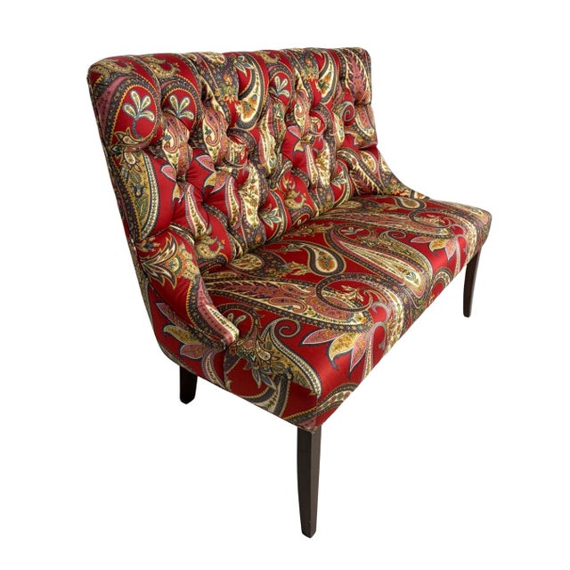Traditional Tufted Settee in Red Paisley Textile For Sale - Image 3 of 6