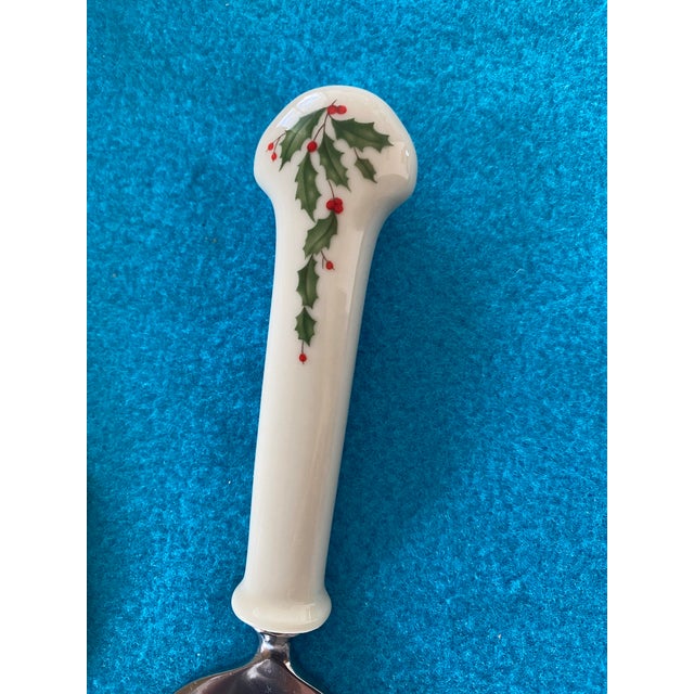 Ivory 1980s Lenox Holiday Cheese Tray and Dessert Server For Sale - Image 8 of 8