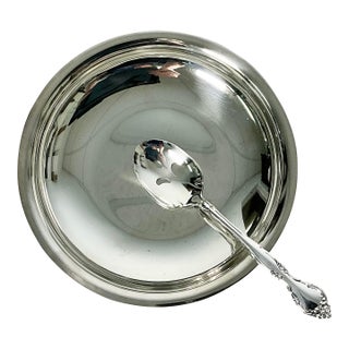 Mid 20th Century Hollywood Regency Oneida Community Serving Dish With Slotted Spoon - Set of 2. For Sale