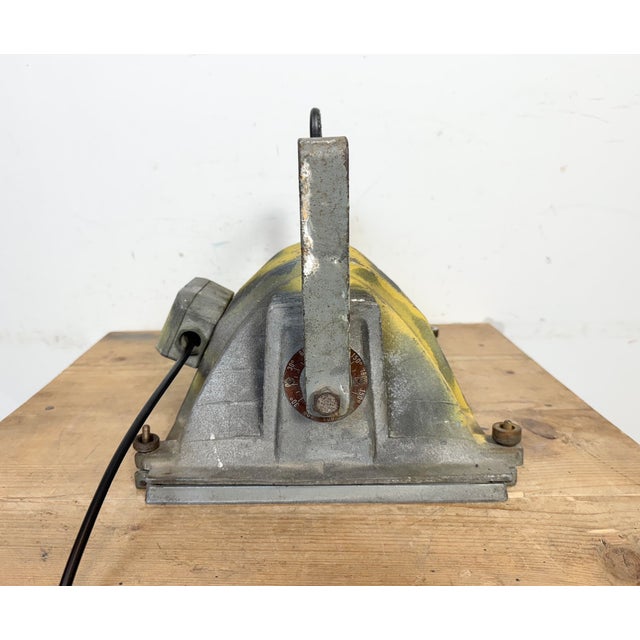 Vintage Grey Theater Spotlight with Glass Cover from Elektrosvit, 1980s For Sale - Image 14 of 18