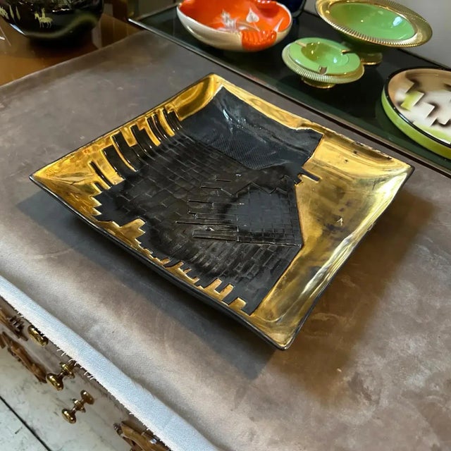 1980s Post Modern Gold and Black Ceramic Italian Vide Poche by Capodimonte For Sale - Image 10 of 13