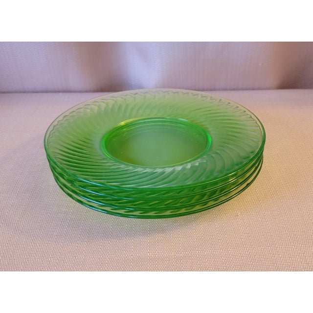 Early 20th Century Set of 4 Transparent Green Uramium Glass Salad Plates Early 20th Century For Sale - Image 5 of 16