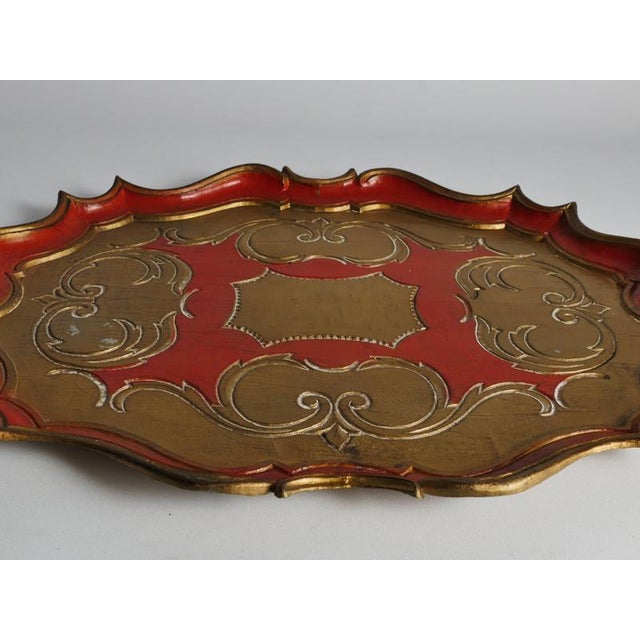 Mid-Century Florentine Rococo Style Scalloped Red Giltwood Tray, Italy, 1950s For Sale - Image 4 of 14
