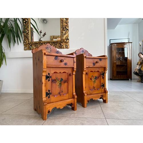 Antique Rustic Bedside Tables in Natural Pine, 1890s, Set of 2 For Sale - Image 10 of 10