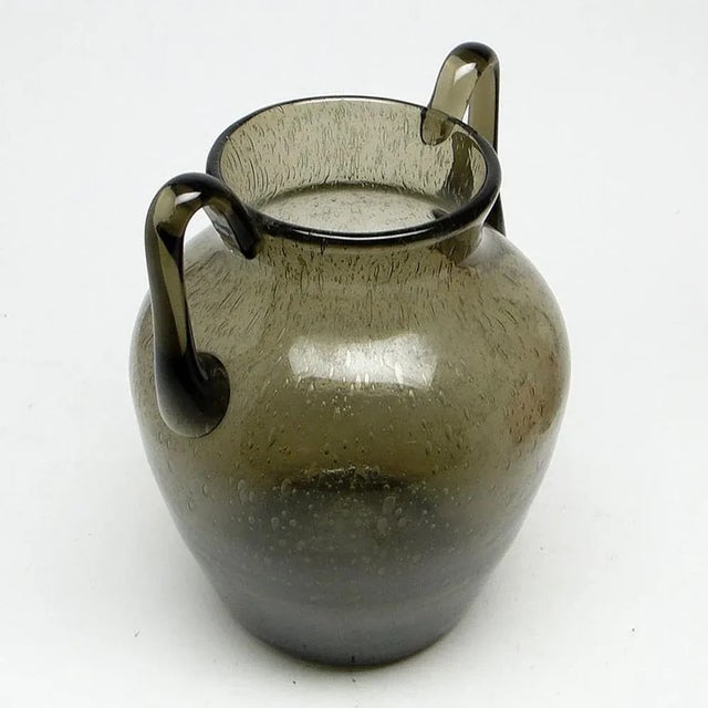 Postmodern Vase by Zbigniew Horbowy for Sudety Glassworks, Poland, 1930s For Sale - Image 4 of 7
