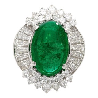 5.51 Carat Cabochon Cut Emerald & Diamond Platinum Ballerina Ring, Size 5 For Sale