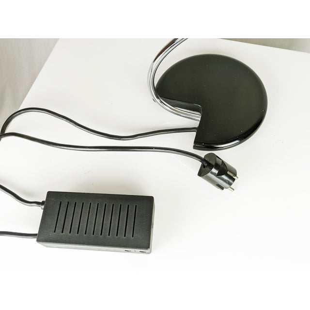 Metal Alogena Adjustable Table Lamp in Black Plastic and Chrome Plated Metal by B. Gecchelin for Oluce, 1970s For Sale - Image 7 of 12