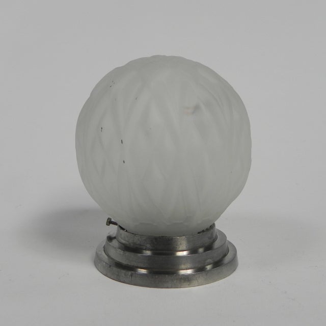 Small ceiling lamp for a small space. total height: 17 cm. ø glass shade: 14 cm. the lamp has a small bulb holder (e14)....