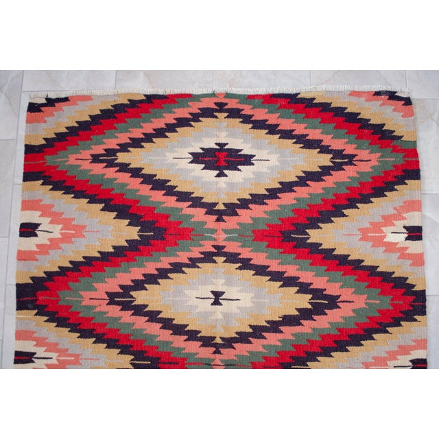 Pink Vintage 5x8 Ft Turkish Rug Kilim – Tribal Living Room Decor Bohemian Style Rug For Sale - Image 8 of 14
