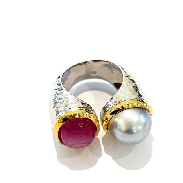 Bochic “Orient” Red Ruby & White South Pearl Ring Set 18K White Gold & Silver, Size 7 For Sale - Image 11 of 11