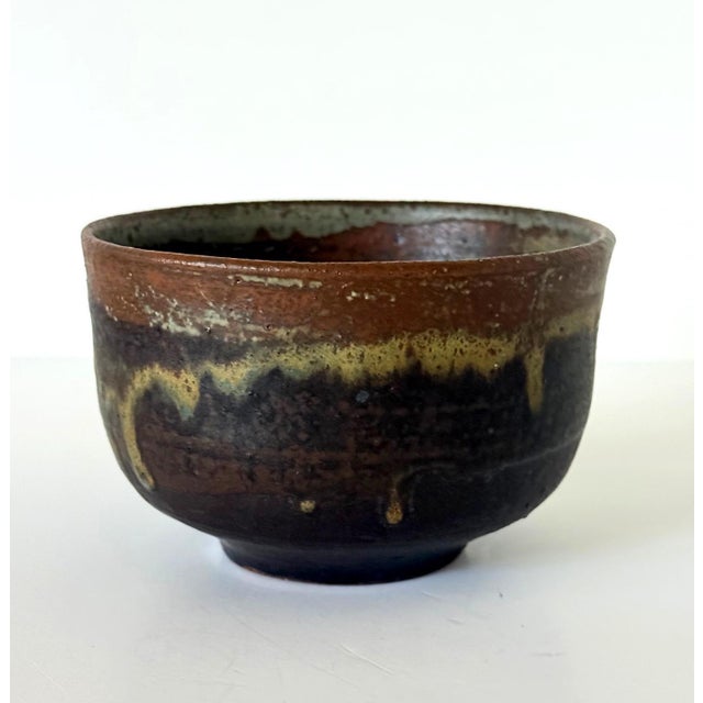 Fine Ceramic Tea Bowl with Brilliant Glaze by Toshiko Takaezu For Sale In Atlanta - Image 6 of 13