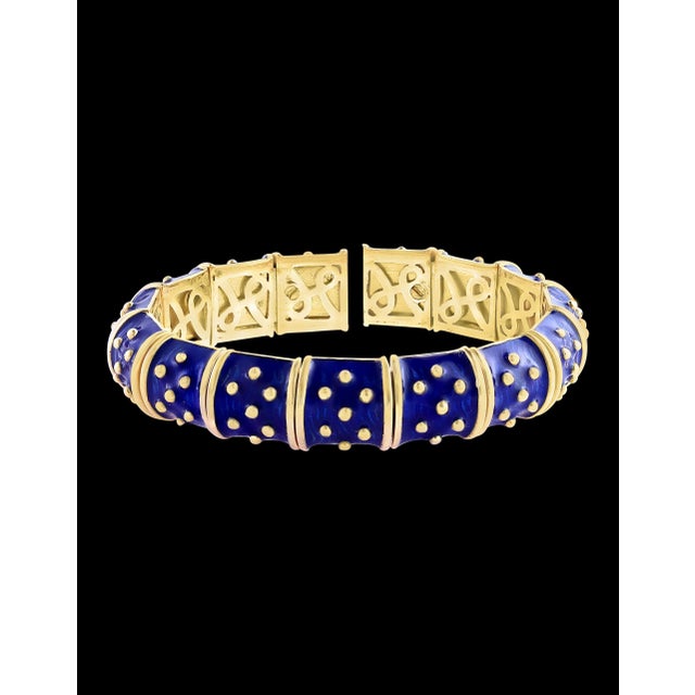 Metal Late 20th Century Three-Piece Bangel / Cuff Set Red Green & Blue Enamel 18 Kt Gold 286 Gm, Hidalgo For Sale - Image 7 of 18