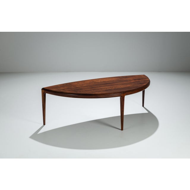 CFC Silkeborg Rosewood Coffee Table by Johannes Andersen for Silkeborg, 1960s For Sale - Image 4 of 16