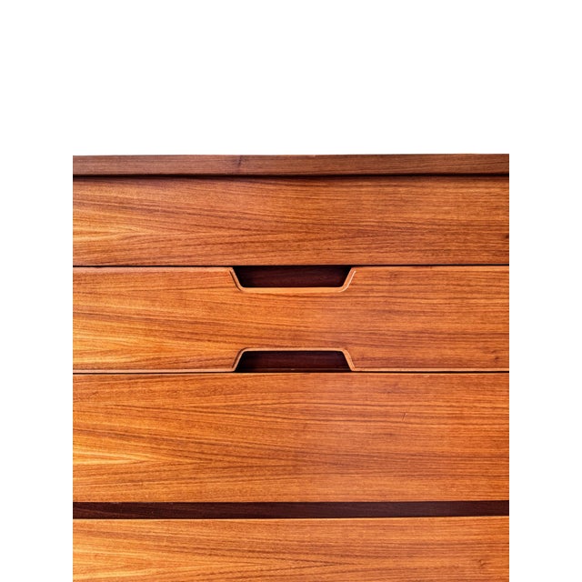 Walnut and Afromosia Tallboy Gunther Hoffstead for Uniflex, 1960 For Sale - Image 10 of 11