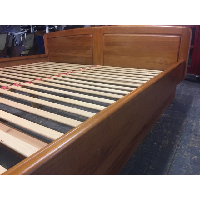 Mid-Century Modern Danish Teak King Size Platform Bed ...