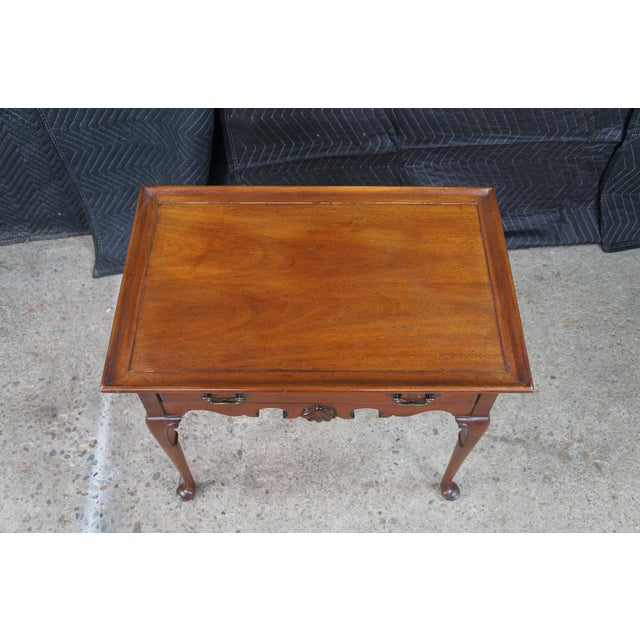 Brown Mid Century Globe Furniture Colony Queen Anne Style Mahogany Tea Tray Table For Sale - Image 8 of 13