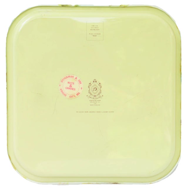 Lovely vintage English tole tray with a lively view of Paris' Montmartre neighborhood and the famous Moulin Rouge. Vibrant...