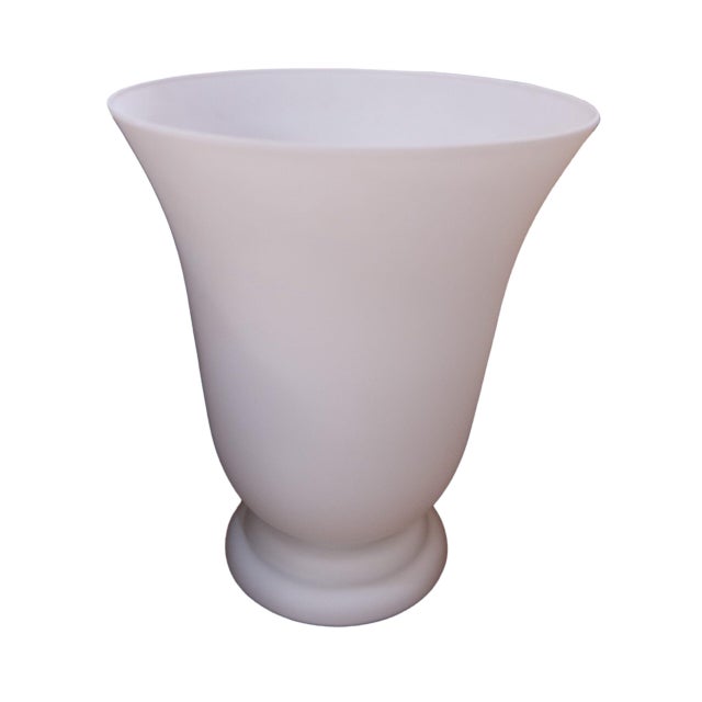 White Glass Table Lamps, 1950s, Set of 2 For Sale - Image 4 of 5