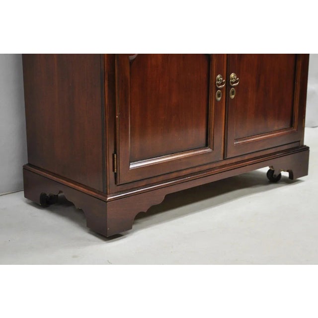 Vintage Drexel Heritage Georgian Style Cherry Wood Dry Bar Server Cabinet For Sale - Image 11 of 12