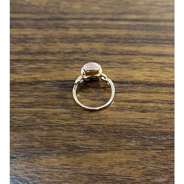 Early 21st Century Round Circle Cabochon Pink Rose Quartz 14k Diamond Statement Unique Ring, Size 6.75 For Sale - Image 5 of 14