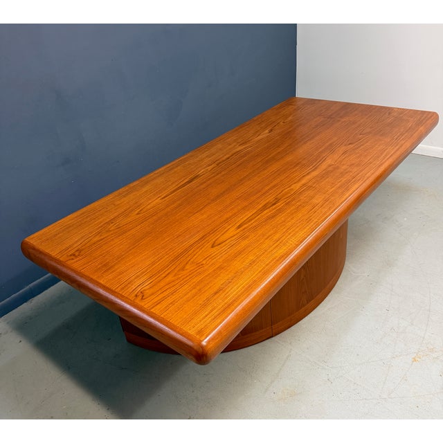 Wood Dyrlund Danish Teak Executive Desk With Rounded Drum Pedestal Base, C. 1970s For Sale - Image 7 of 12
