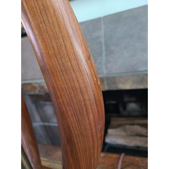 Vintage Mid-Century Modern Sculpted Bentwood & Brass Table Lamp For Sale - Image 9 of 16