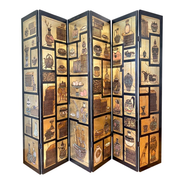 1970s Chinese Six-Panel Carved Gold Lacquered Coromandel Screen For Sale